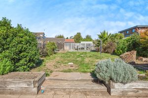 Photo 22- click for photo gallery